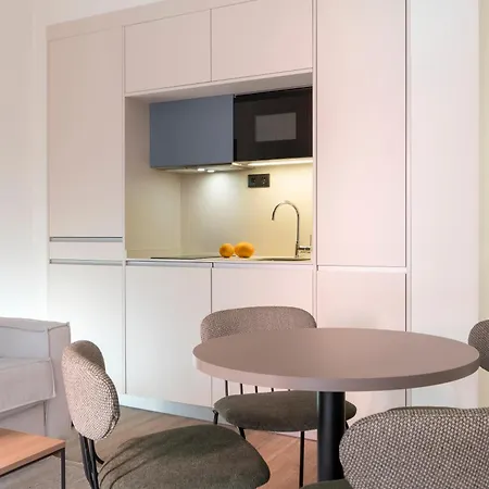 Magno Apartments Clavellinas - Pool And Parking Seville Room photo
